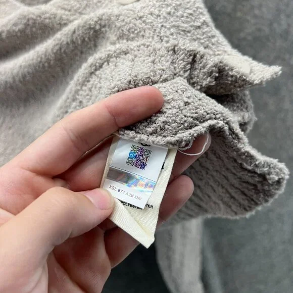 UGG Cardigan Womens XS Beige Button Front Fuzzy Cropped Sweater Polyester Cozy - Picture 8 of 11